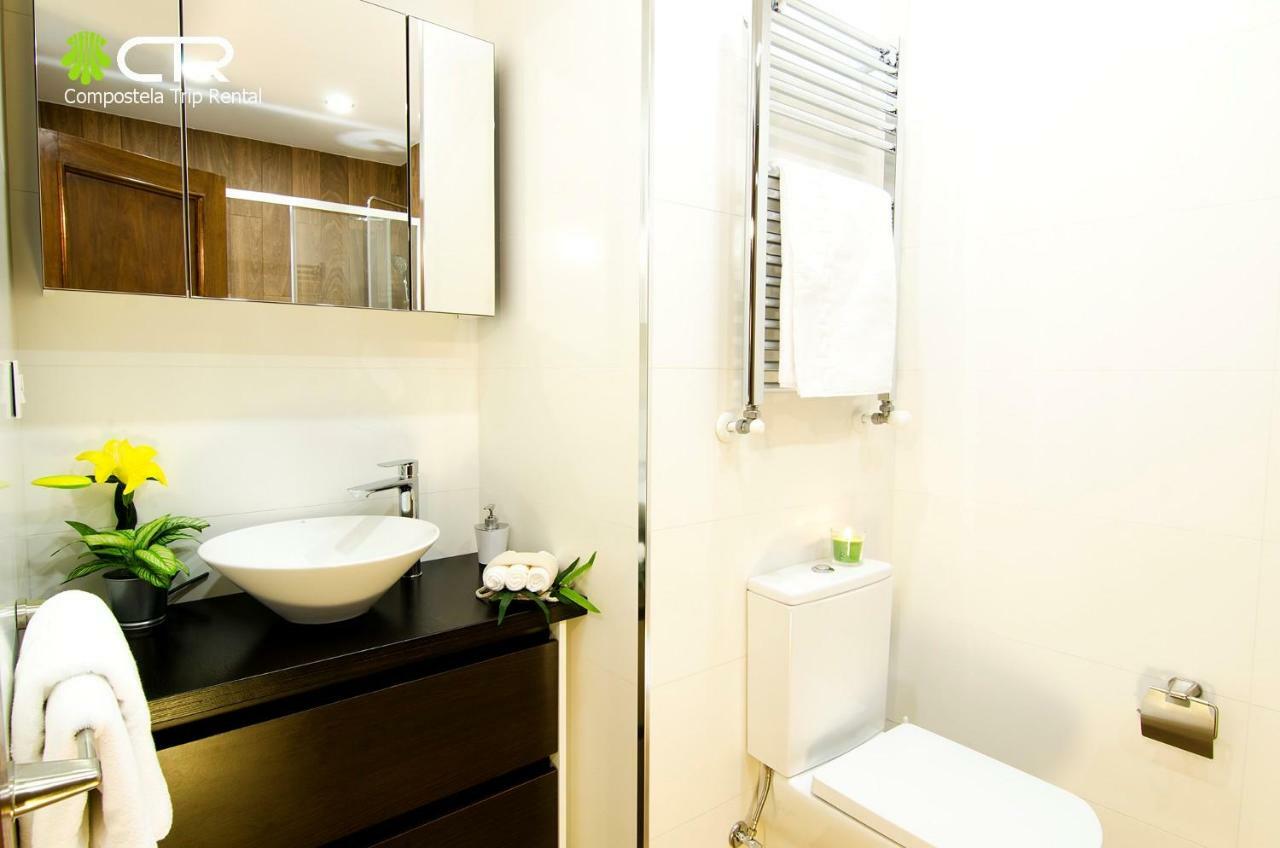 Spacious & Central Apartament Apartment ซานติอาโก เด กอมโปสเตลา ภายนอก รูปภาพ